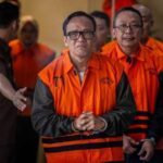 POLISI TEMUKAN PENDEMO GEDUNG DPR/MPR POSITIF NARKOBA